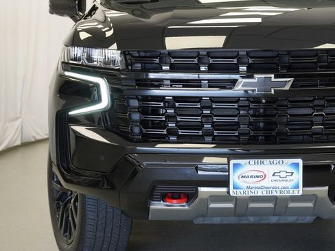 Certified 2023 Chevrolet Tahoe Z71 w/ Luxury Package AWD/4WD image 39