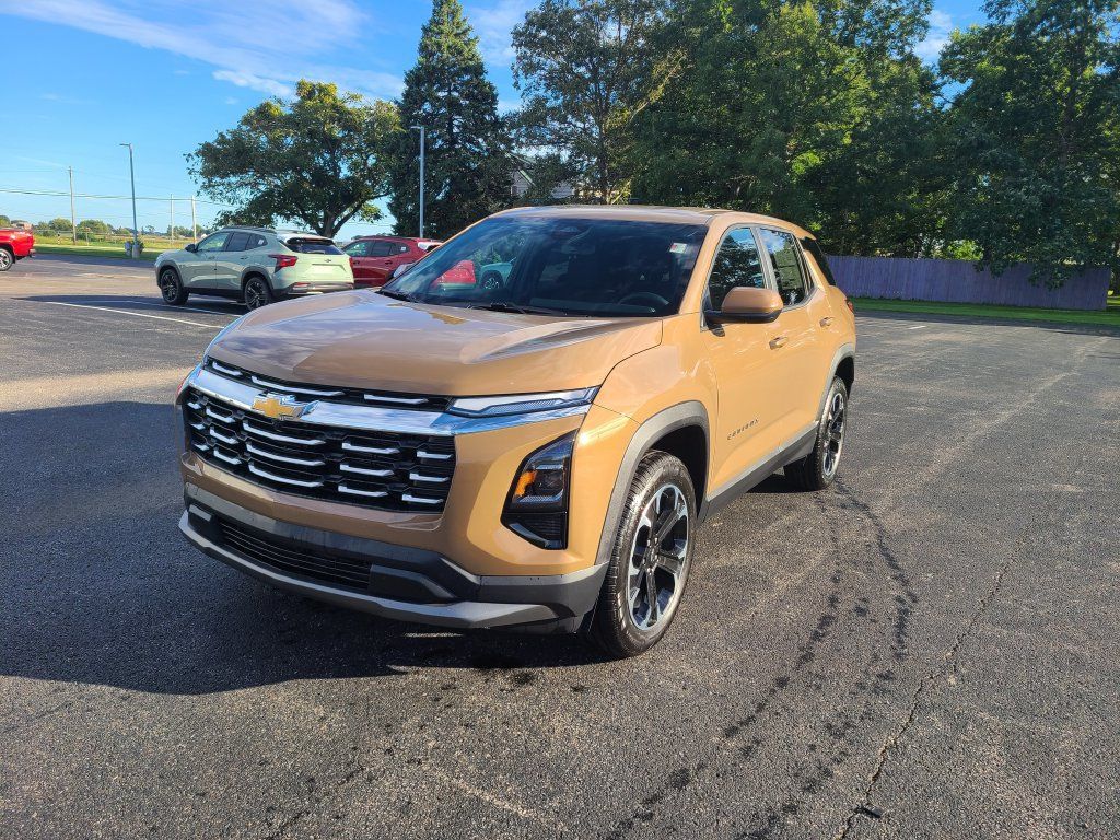 New 2027 Chevrolet Equinox LT AWD/4WD image 2