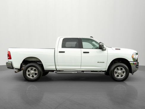 Used 2024 RAM 2500 Big Horn w/ Safety Group AWD/4WD image 8