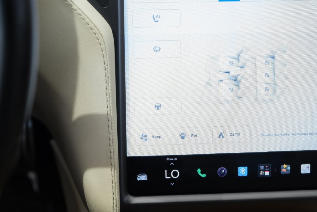 Used 2020 Tesla Model S Long Range Plus AWD/4WD image 20