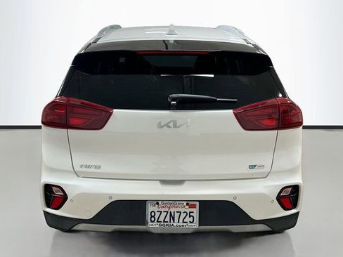 Certified 2022 Kia Niro EX Premium image 6