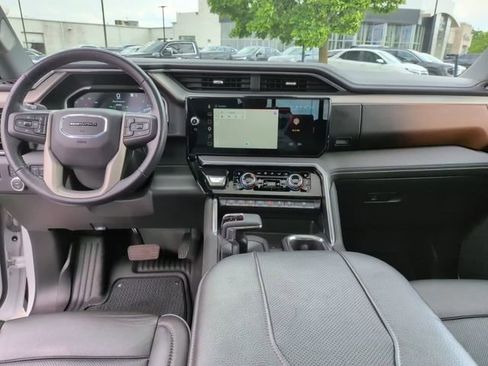 Certified 2023 GMC Sierra 1500 Denali AWD/4WD image 29