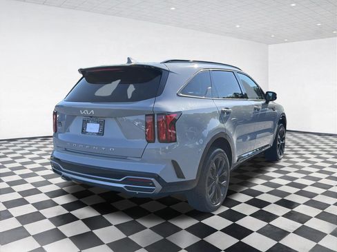 Used 2022 Kia Sorento SX AWD/4WD image 4