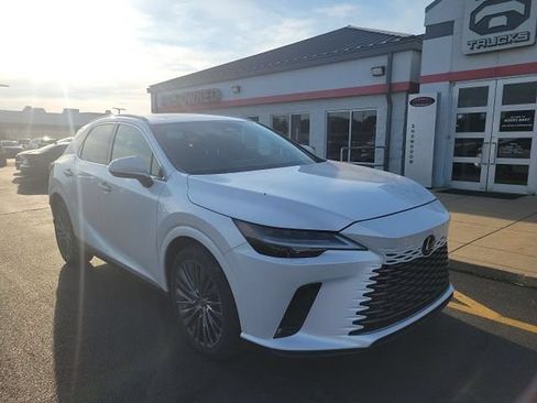 Used 2023 Lexus RX 350 AWD w/ Accessory Package image 3