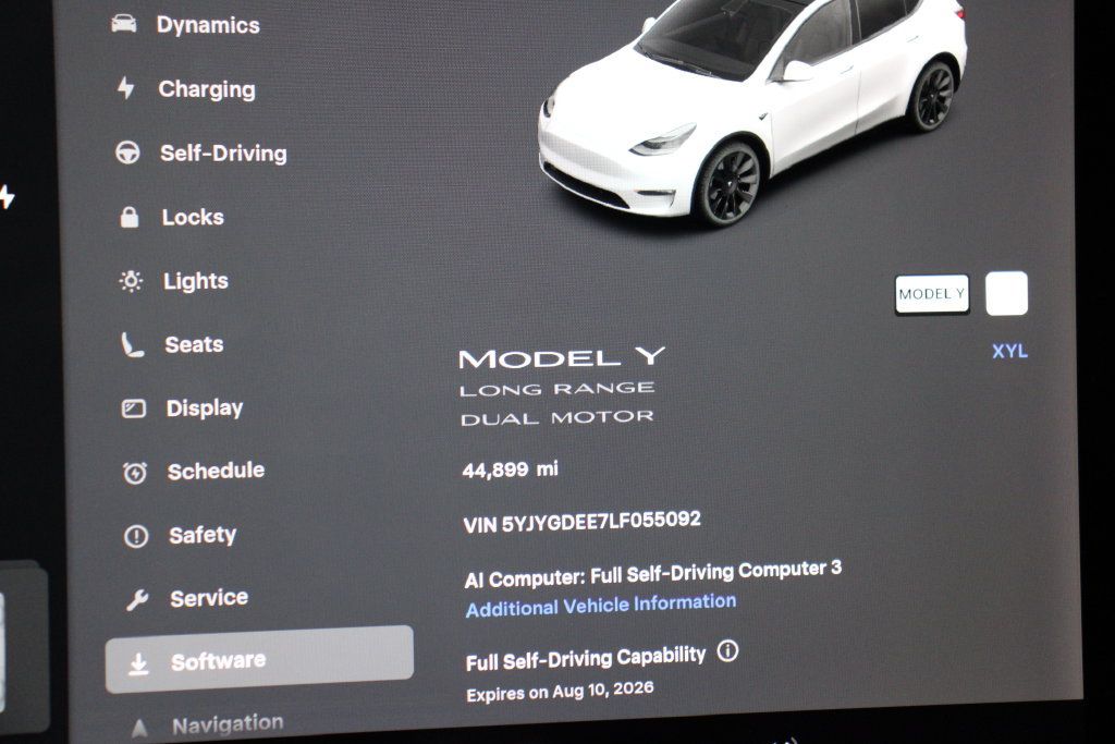 Used 2020 Tesla Model Y Long Range AWD/4WD image 36