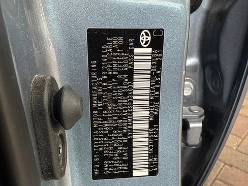 Certified 2025 Toyota Corolla LE FWD image 40