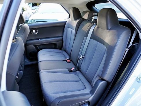 Used 2024 Hyundai Ioniq 5 SEL RWD image 16