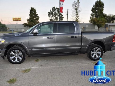 Used 2022 RAM 1500 Limited image 2