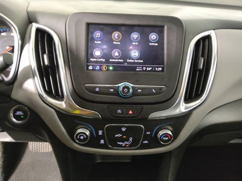 Used 2022 Chevrolet Equinox LS AWD/4WD image 25