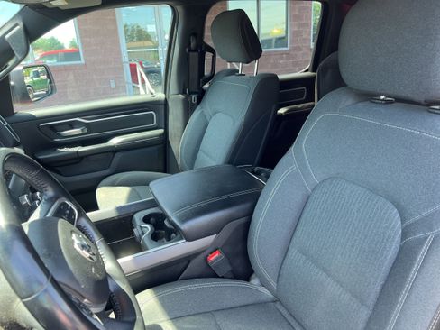 Used 2020 RAM 1500 Big Horn AWD/4WD image 11