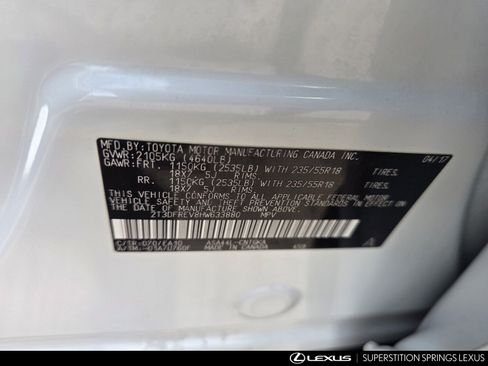 Used 2017 Toyota RAV4 Limited AWD/4WD image 31