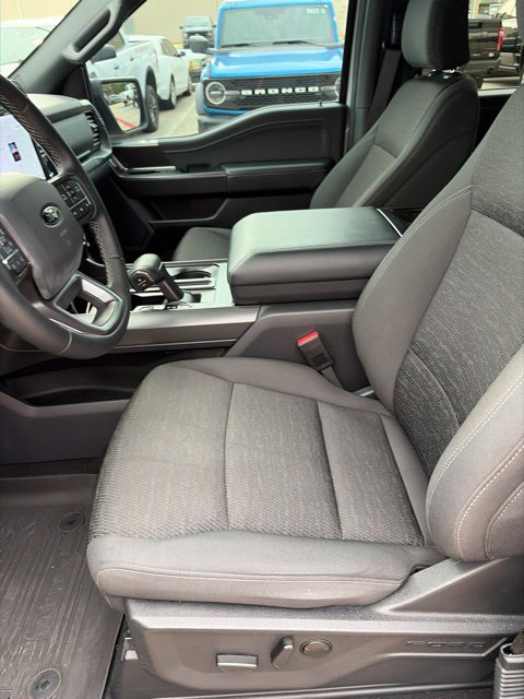 Used 2024 Ford F150 XLT w/ Equipment Group 302A MID RWD image 4