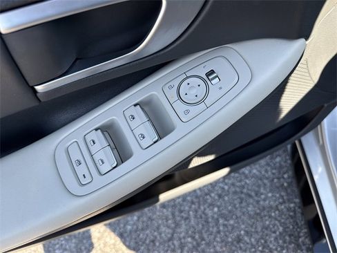 Used 2024 Hyundai Sonata SEL image 31