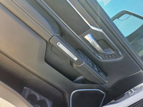 Used 2025 RAM 1500 Laramie w/ Sport Appearance Package AWD/4WD image 11