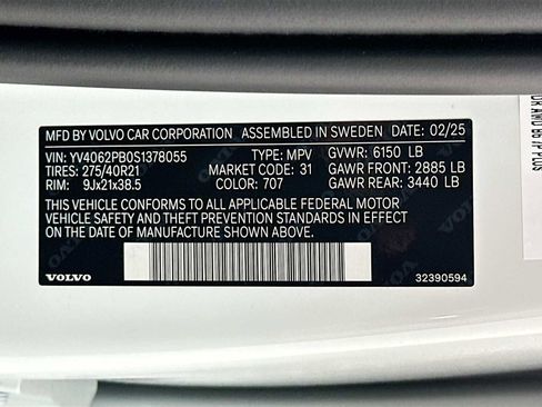 New 2025 Volvo XC90 B6 Plus w/ Protection Package Premier image 32