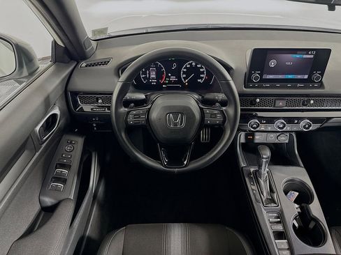 Used 2023 Honda Civic Sport image 17