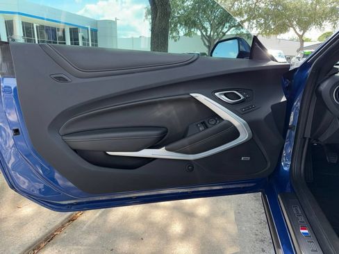 Used 2023 Chevrolet Camaro SS RWD image 18