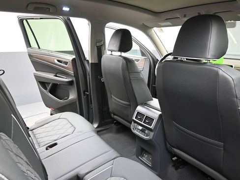 New 2026 Volkswagen Atlas SEL Premium R-Line AWD/4WD image 15