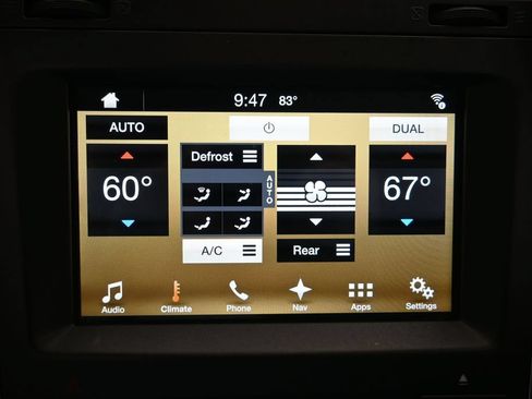 Used 2016 Lincoln Navigator Select AWD/4WD image 16