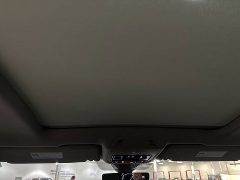 New 2026 Volkswagen Atlas SE image 27