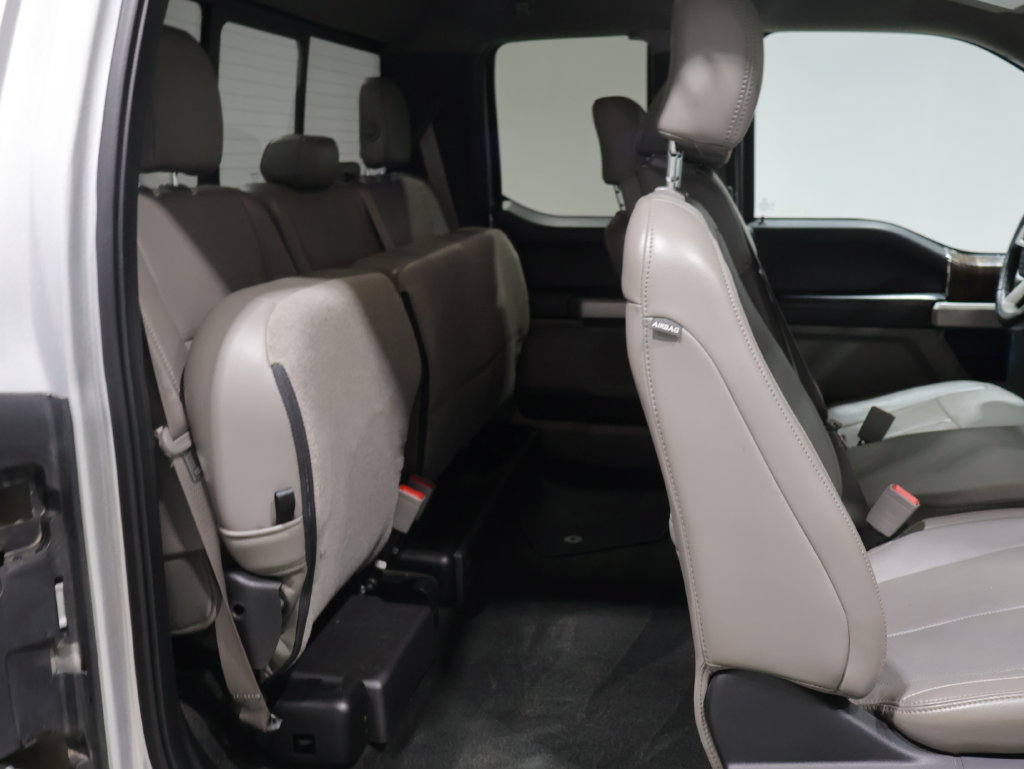Used 2019 Ford F150 Lariat w/ Equipment Group 501A Mid AWD/4WD image 19
