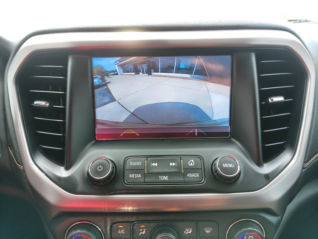 Used 2018 GMC Acadia SLE w/ Driver Alert Package I AWD/4WD image 4