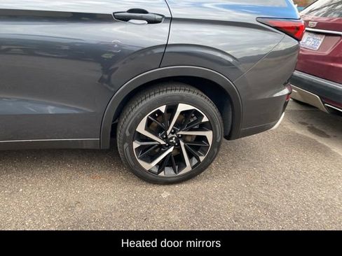 Used 2024 Mitsubishi Outlander SE image 5