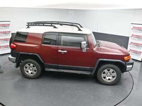 Used 2008 Toyota FJ Cruiser 4WD image 17
