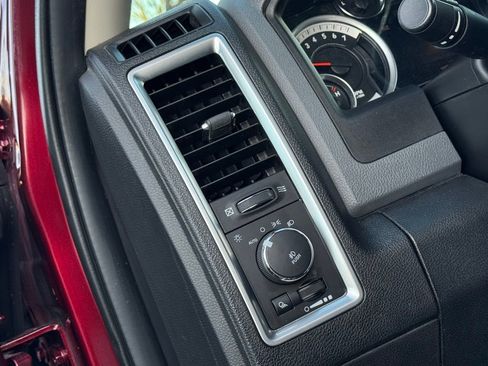 Used 2017 RAM 1500 Big Horn image 25