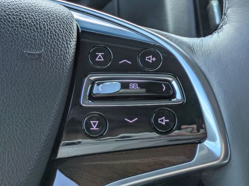 Used 2018 Cadillac Escalade 2WD image 23