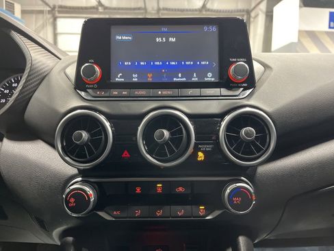 Used 2024 Nissan Sentra S image 24