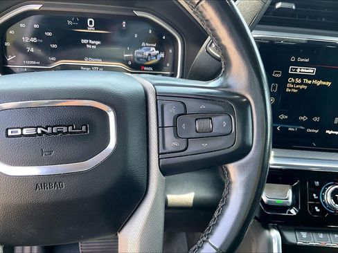 Used 2024 GMC Sierra 2500 Denali w/ Denali Reserve Package AWD/4WD image 25