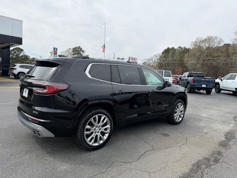 Used 2025 GMC Acadia Denali w/ Super Cruise Package image 4