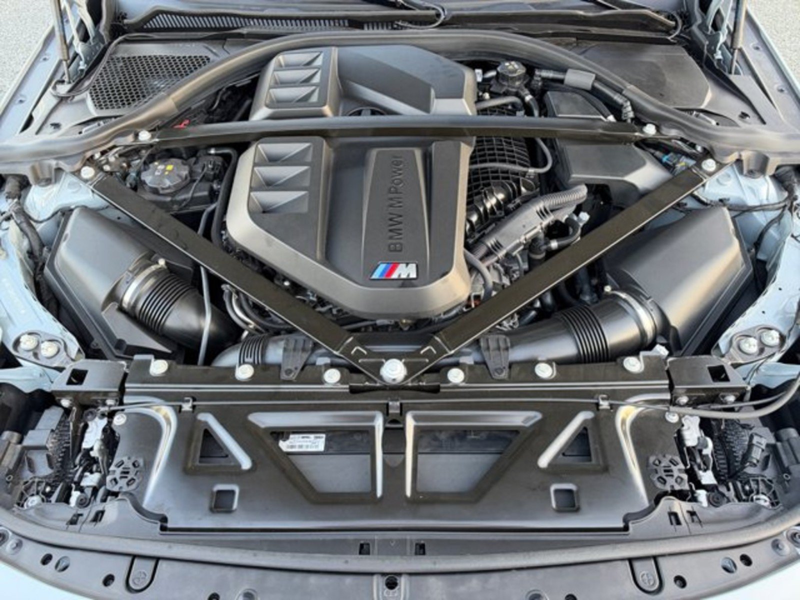 Used 2023 BMW M2 w/ Lighting Package RWD image 9