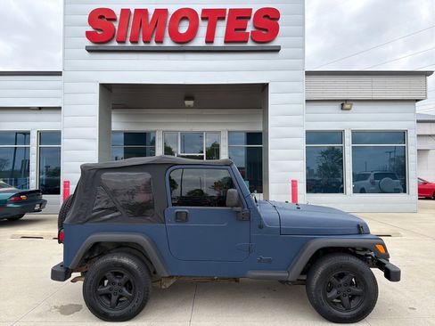 Used 2005 Jeep Wrangler X w/ Tire & Wheel Group (Ecco) AWD/4WD image 1