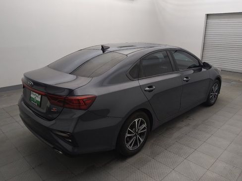 Used 2019 Kia Forte S w/ S Premium Package FWD image 9