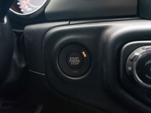 Used 2022 Jeep Wrangler Unlimited Sport AWD/4WD image 22