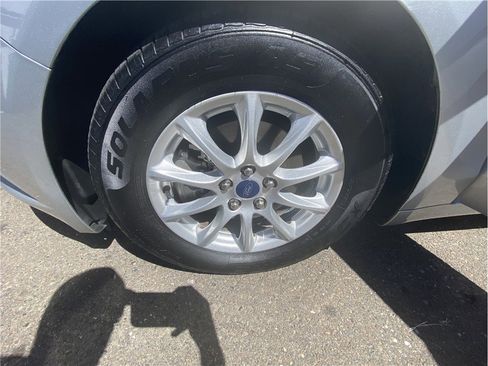 Used 2018 Ford Fusion S image 15