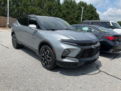 Used 2023 Chevrolet Blazer RS w/ Driver Confidence II Package FWD image 1