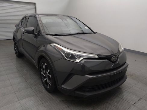 Used 2018 Toyota C-HR XLE image 13