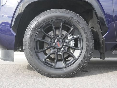 Used 2024 Toyota Sequoia Platinum image 33