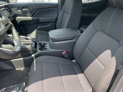 New 2026 GMC Canyon Elevation w/ Convenience Package RWD image 21