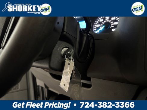 Used 2024 Ford E-350 and Econoline 350 Super Duty w/ Power Windows & Locks Group image 29