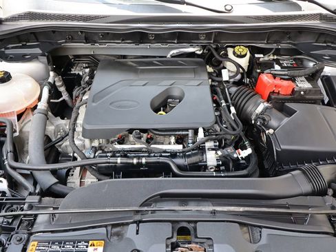 Certified 2020 Ford Escape SE AWD/4WD image 28