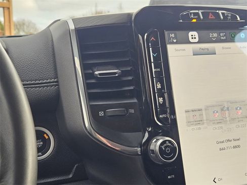 Used 2024 RAM 1500 Laramie image 31