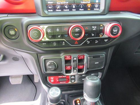 Used 2021 Jeep Wrangler Unlimited Rubicon image 24