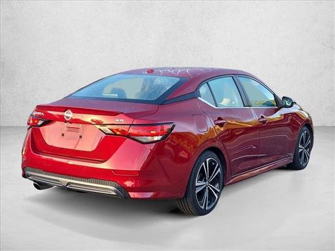 Used 2022 Nissan Sentra SR FWD image 5