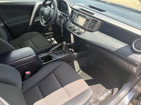 Used 2017 Toyota RAV4 LE w/ All Weather Liner Package FWD image 15