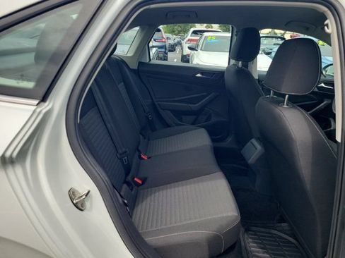 Used 2025 Volkswagen Jetta S FWD image 8