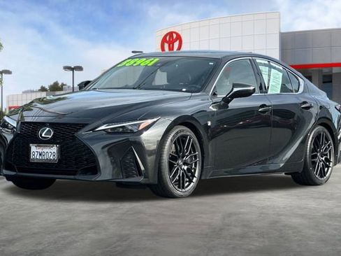 Used 2022 Lexus IS 350 F Sport w/ Dynamic Handling Package image 9